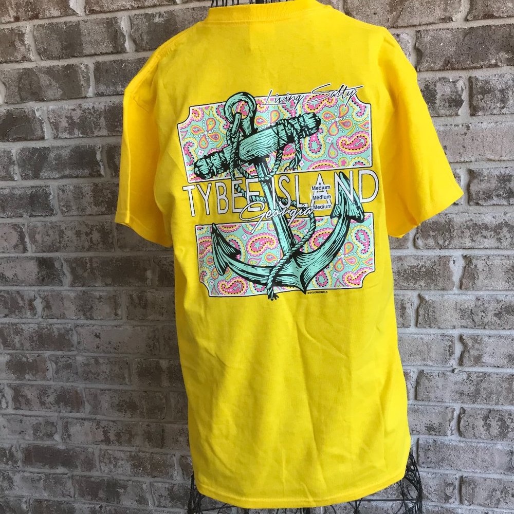Tybee Island Georgia T Shirt Medium Beach Girl New - Picture 1 of 15